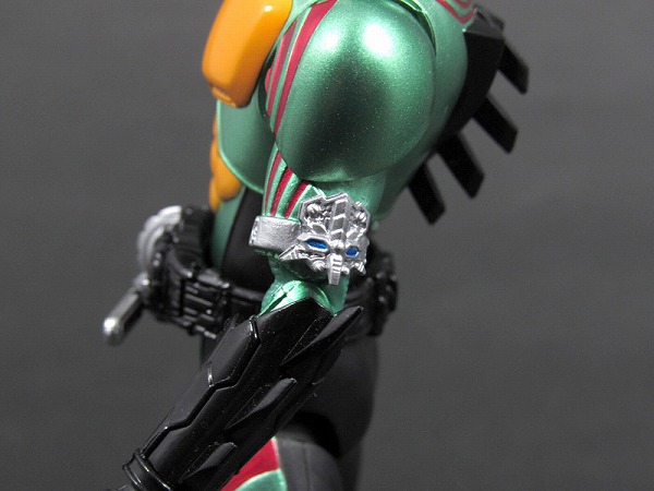 S.H.フィギュアーツ　仮面ライダーアマゾンオメガ　レビュー