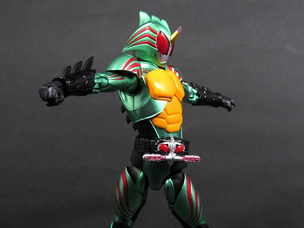 S.H.フィギュアーツ　仮面ライダーアマゾンオメガ　レビュー