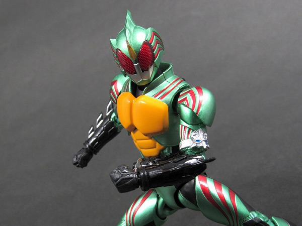 S.H.フィギュアーツ　仮面ライダーアマゾンオメガ　レビュー 