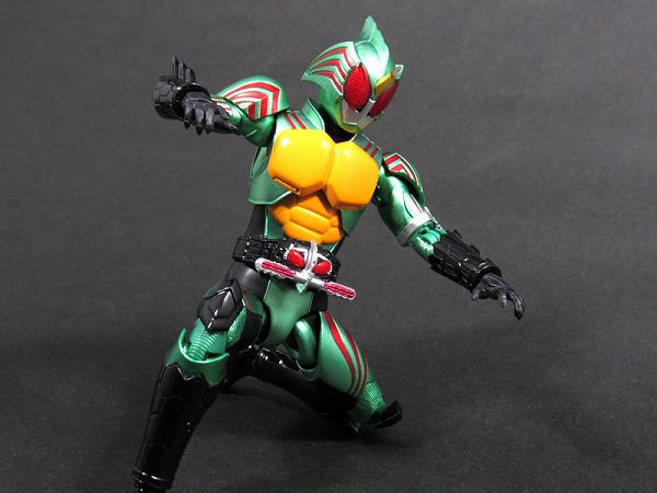 S.H.フィギュアーツ　仮面ライダーアマゾンオメガ　レビュー 