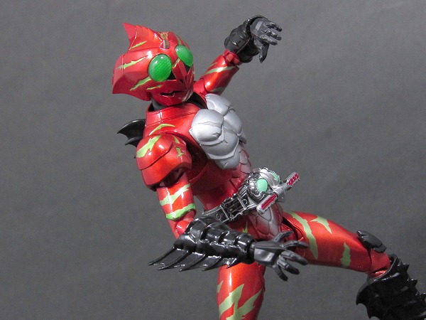 S.H.フィギュアーツ　仮面ライダーアマゾンアルファ　レビュー 