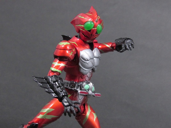 S.H.フィギュアーツ　仮面ライダーアマゾンアルファ　レビュー