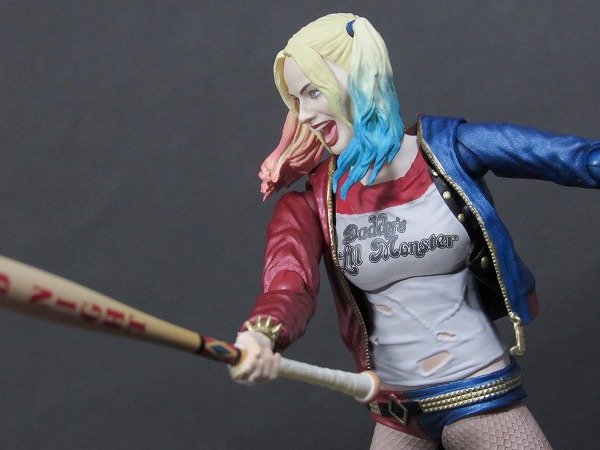 S.H.フィギュアーツ　ハーレイ・クイン　スーサイド・スクワッド　SUICIDE SQUAD　レビュー