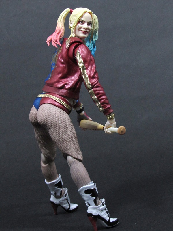 S.H.フィギュアーツ　ハーレイ・クイン　スーサイド・スクワッド　SUICIDE SQUAD　レビュー 