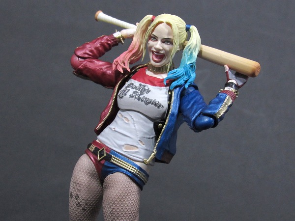 S.H.フィギュアーツ　ハーレイ・クイン　スーサイド・スクワッド　SUICIDE SQUAD　レビュー