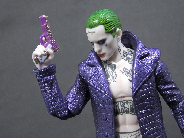 MAFEX　マフェックス　THE JOKER　ジョーカー　スーサイド・スクワッド　SUICIDE SQUAD　レビュー 