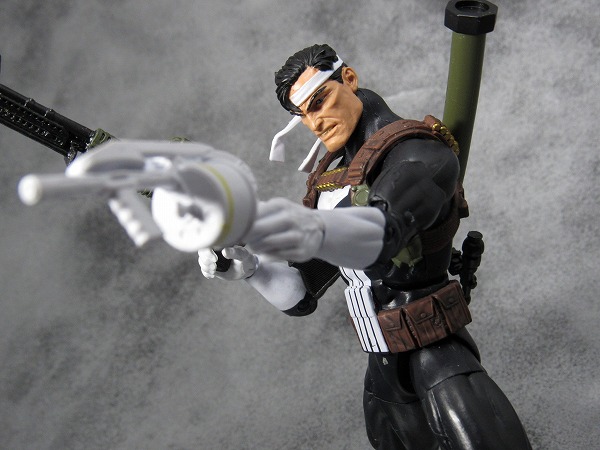 マーベル・レジェンド MARVEL LEGENDS パニッシャー PUNISHER　レビュー　アクション