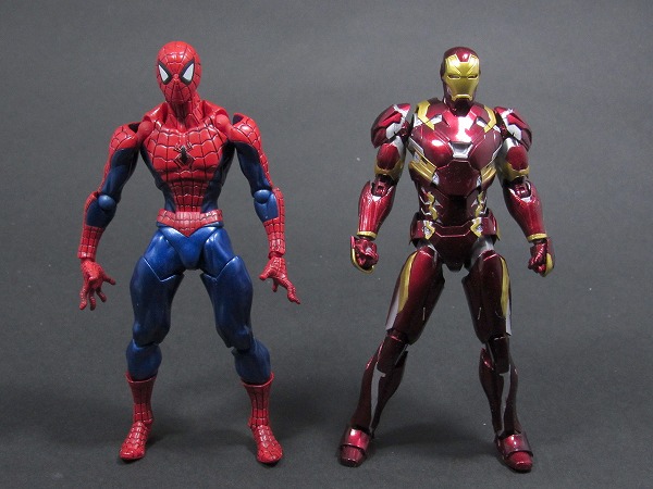 リボルテック Amazing Yamaguchi　スパイダーマン　レビュー　全身