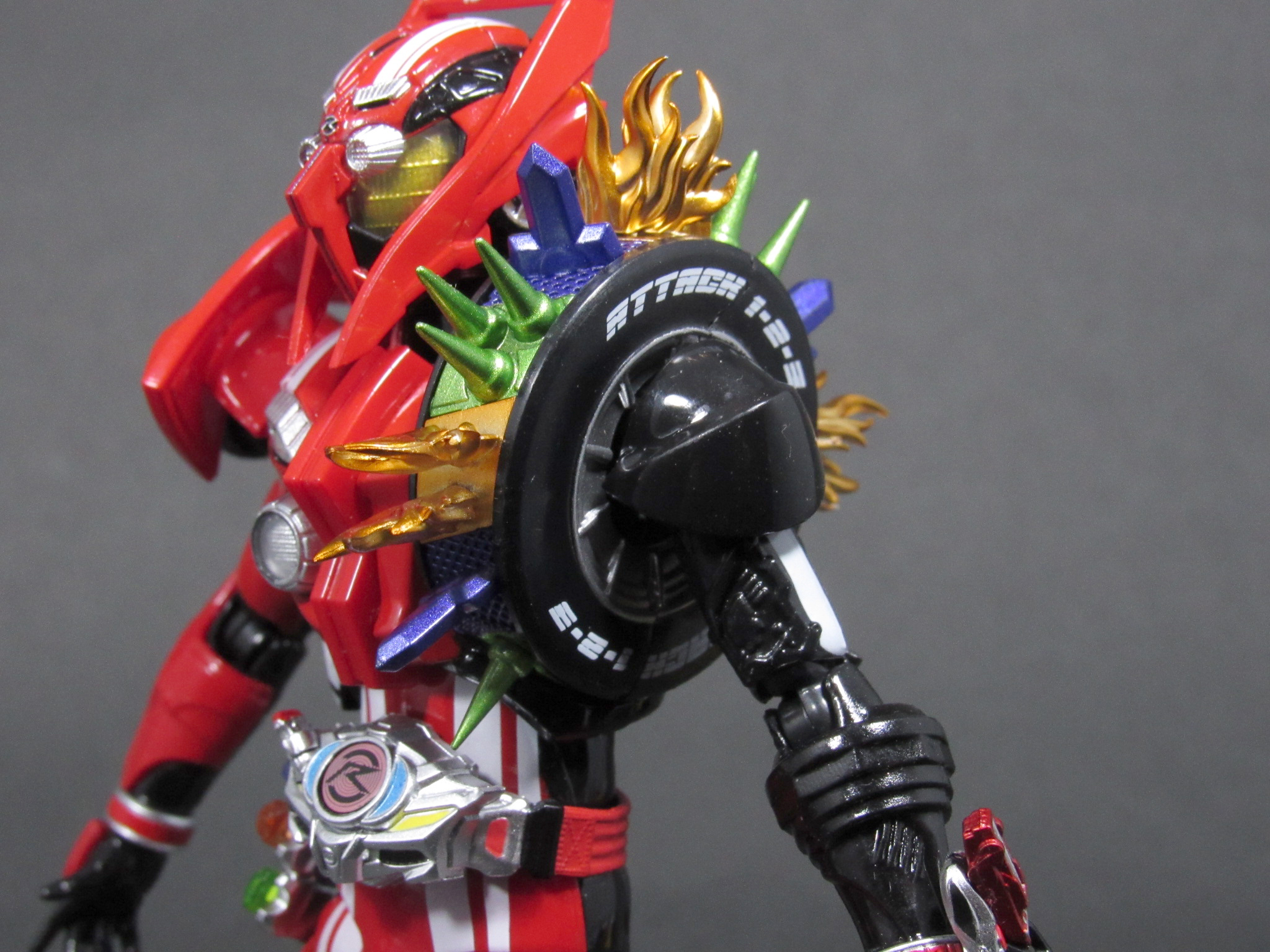 S.H.フィギュアーツ　仮面ライダードライブ タイプトライドロン タイヤカキマゼールセット　レビュー