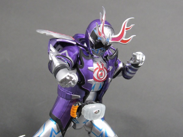 S.H.フィギュアーツ　仮面ライダーディープスペクター　レビュ