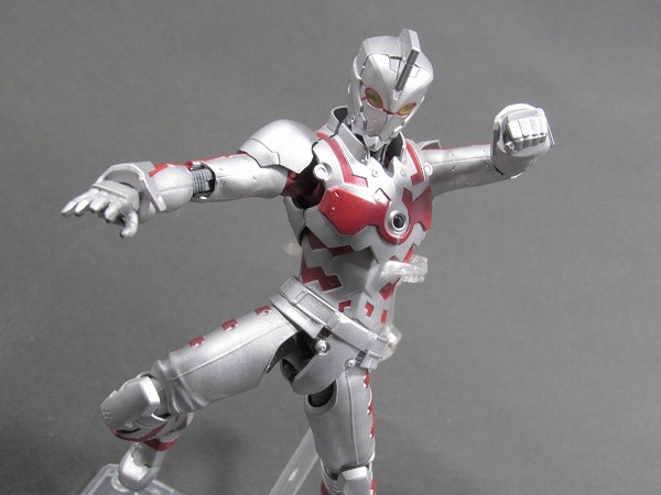 ULTRA-ACT x S.H.フィギュアーツ　ULTRAMAN ACE SUIT　レビュー 