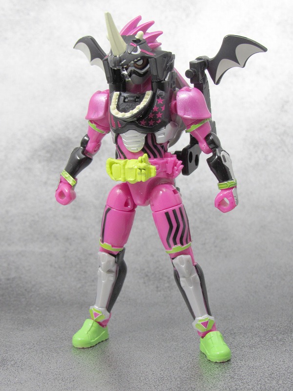 装動　仮面ライダーエグゼイド　STAGE4　レベル5　ドラゴナイトハンター　ハンターゲーマーレベル5　ゴーストゲーマー　レベル1　バグスターレビュー