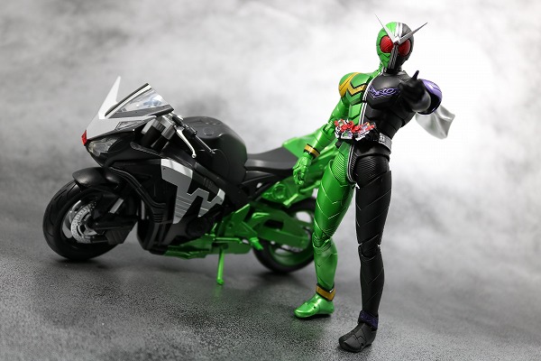 S.H.フィギュアーツ　ハードボイルダー　仮面ライダーW　レビュー