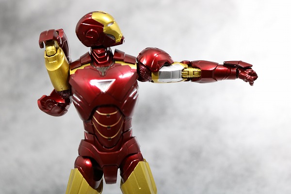 S.H.フィギュアーツ　アイアンマン　マーク6　IRONMAN　レビュー