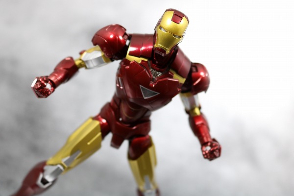 S.H.フィギュアーツ　アイアンマン　マーク6　IRONMAN　レビュー 