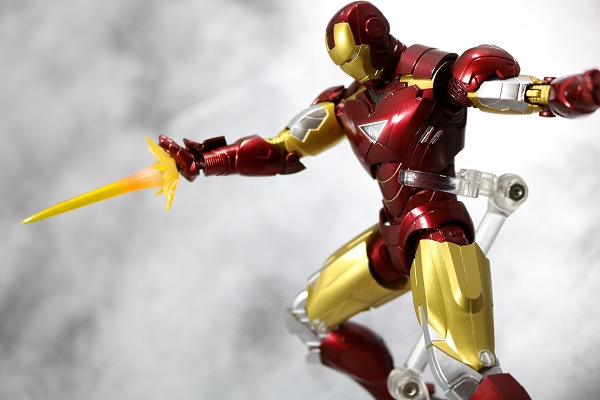 S.H.フィギュアーツ　アイアンマン　マーク6　IRONMAN　レビュー 