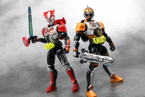 装動　仮面ライダーエグゼイド　STAGE6　パラドクス　ドライブゲーマー　ファンタジーゲーマー　レビュー