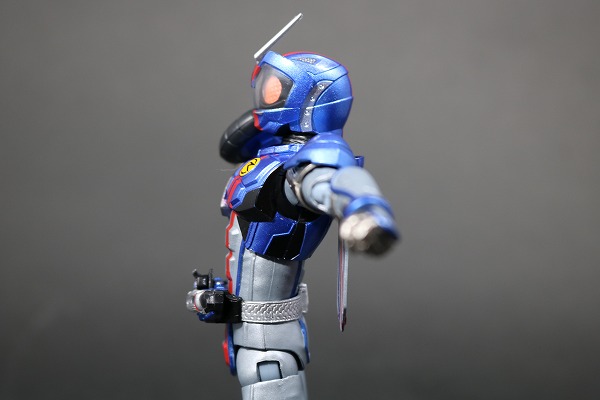 S.H.フィギュアーツ　仮面ライダーマッハチェイサー　レビュー