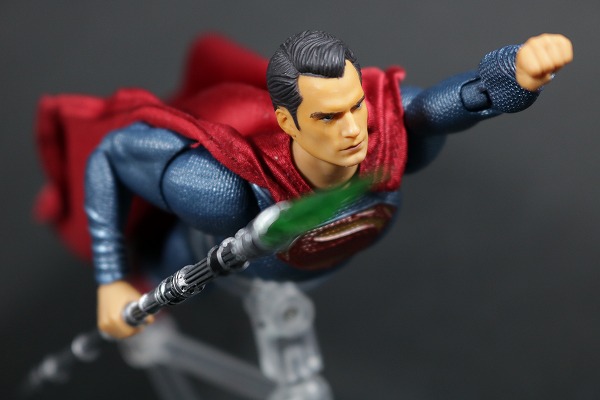 MAFEX　ナイトメアバットマン　レビュー　アクション