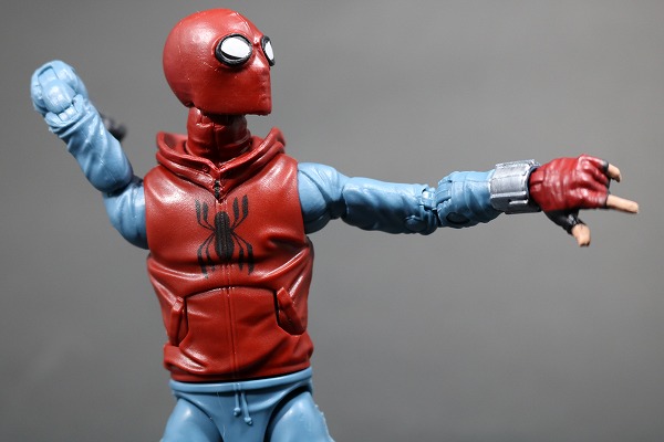 マーベルレジェンド　スパイダーマン　ホームメイドスーツ　MARVEL LEGENDS SPIDERMAN HOMEMADE SUIT　レビュー　可動