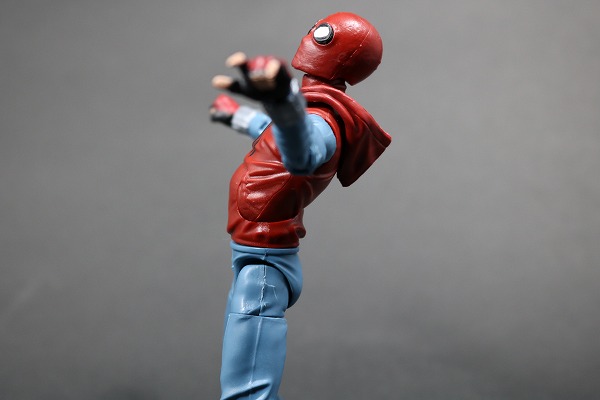 マーベルレジェンド　スパイダーマン　ホームメイドスーツ　MARVEL LEGENDS SPIDERMAN HOMEMADE SUIT　レビュー　可動