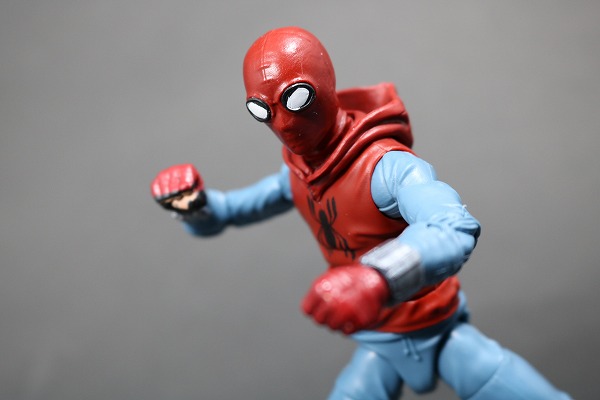 マーベルレジェンド　スパイダーマン　ホームメイドスーツ　MARVEL LEGENDS SPIDERMAN HOMEMADE SUIT　レビュー