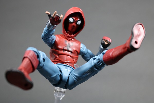 マーベルレジェンド　スパイダーマン　ホームメイドスーツ　MARVEL LEGENDS SPIDERMAN HOMEMADE SUIT　レビュー　アクション