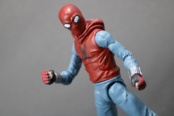 マーベルレジェンド　スパイダーマン　ホームメイドスーツ　MARVEL LEGENDS SPIDERMAN HOMEMADE SUIT　レビュー　アクション