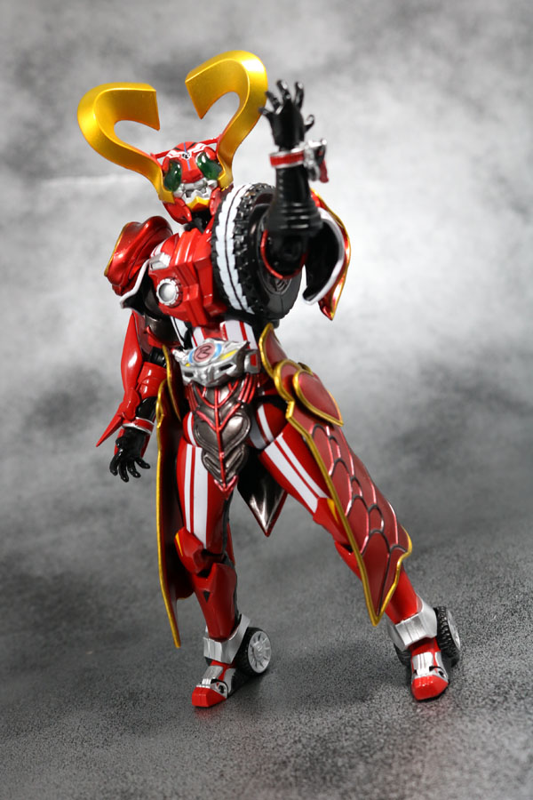 S.H.フィギュアーツ　仮面ライダーハート　レビュー 