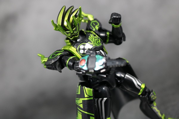 装動　仮面ライダーエグゼイド　STAGE8　仮面ライダーエグゼイド　クロノス　ライドプレイヤー　ウィザードゲーマー　ガイムゲーマー　レビュー