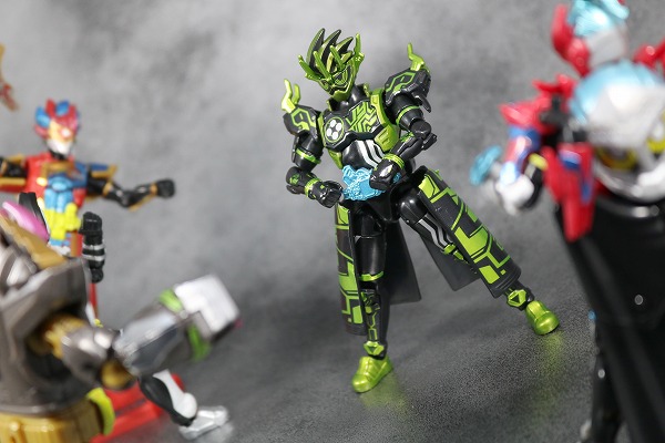 装動　仮面ライダーエグゼイド　STAGE8　仮面ライダーエグゼイド　クロノス　ライドプレイヤー　ウィザードゲーマー　ガイムゲーマー　レビュー