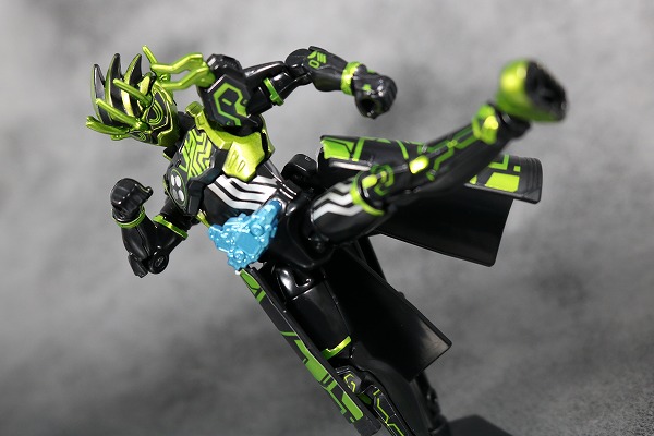 装動　仮面ライダーエグゼイド　STAGE8　仮面ライダーエグゼイド　クロノス　ライドプレイヤー　ウィザードゲーマー　ガイムゲーマー　レビュー