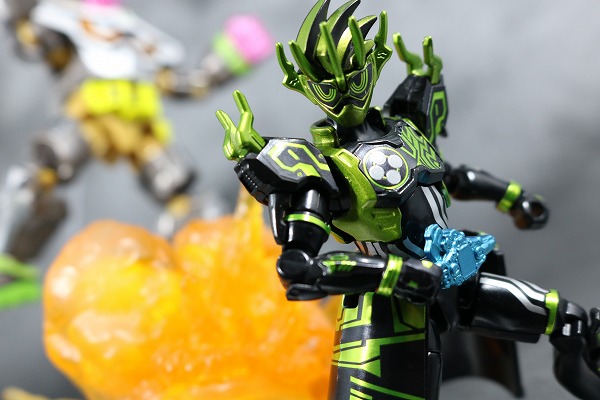 装動　仮面ライダーエグゼイド　STAGE8　仮面ライダーエグゼイド　クロノス　ライドプレイヤー　ウィザードゲーマー　ガイムゲーマー　レビュー