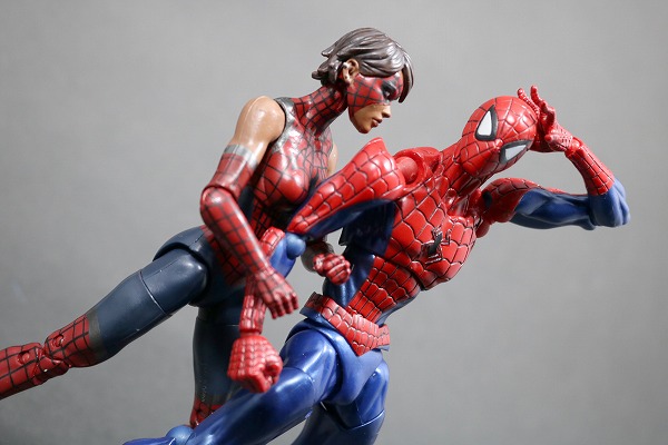 マーベルレジェンド　スパイダーガール（アシュレイ・バートン）　レビュー　アクション