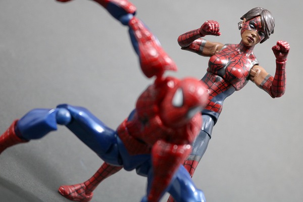 マーベルレジェンド　スパイダーガール（アシュレイ・バートン）　レビュー　アクション