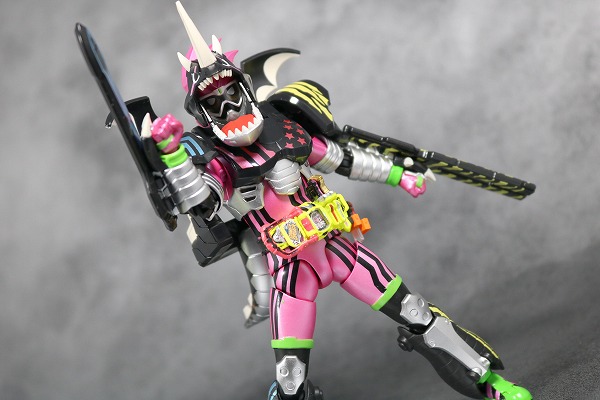 S.H.フィギュアーツ　仮面ライダーエグゼイド　ハンターアクションゲーマーレベル5（フルドラゴン）　レビュー 