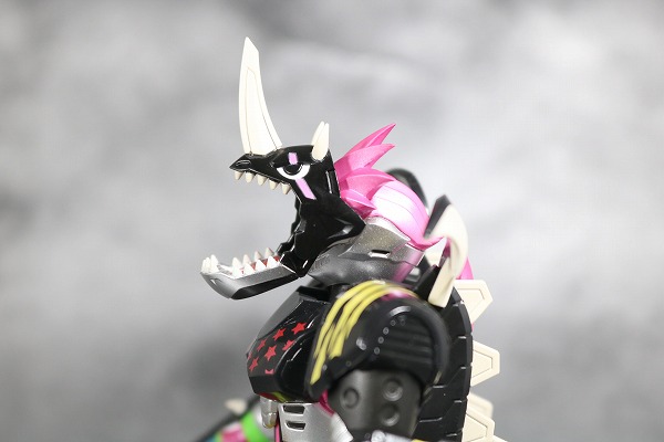 S.H.フィギュアーツ　仮面ライダーエグゼイド　ハンターアクションゲーマーレベル5（フルドラゴン）　レビュー