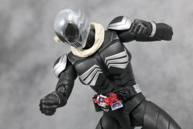 S.H.フィギュアーツ　仮面ライダースカル　真骨彫製法　レビュー 