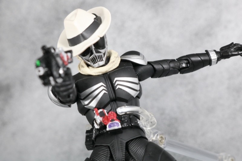 S.H.フィギュアーツ　仮面ライダースカル　真骨彫製法　レビュー