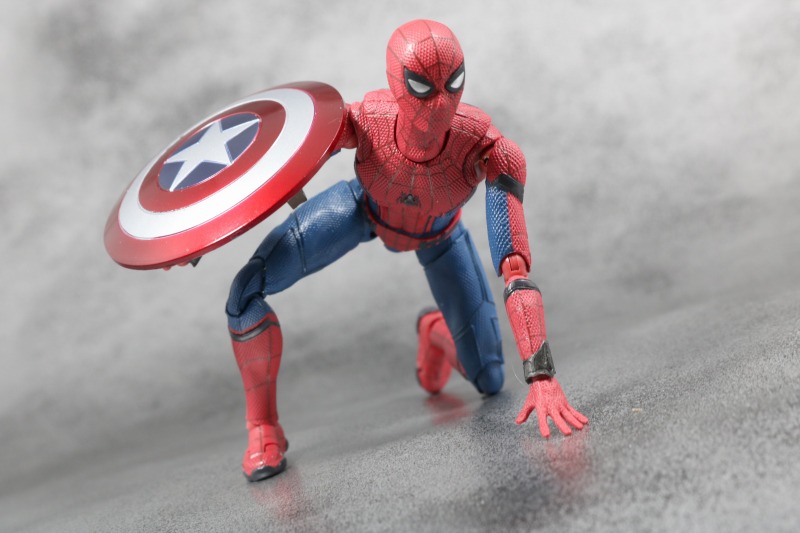 S.H.フィギュアーツ　スパイダーマン（ホームカミング）　レビュー 