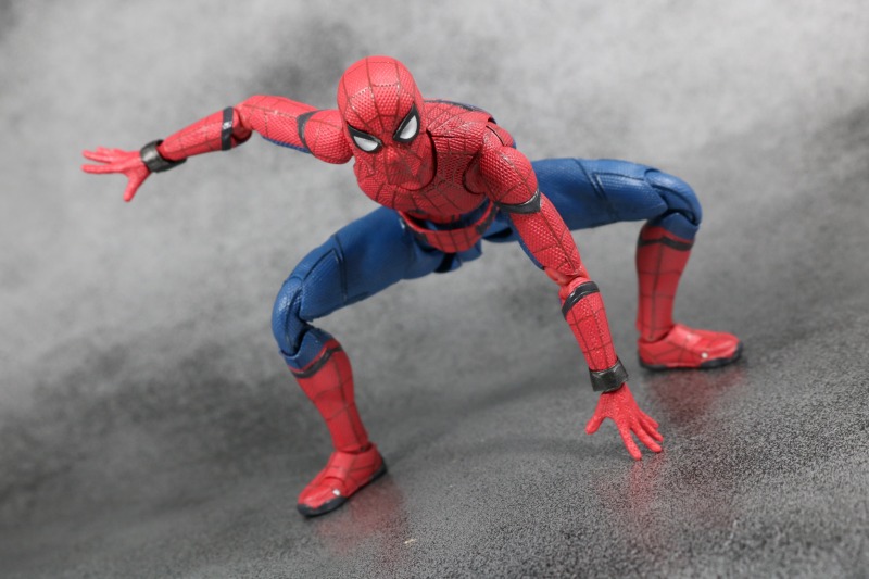 S.H.フィギュアーツ　スパイダーマン（ホームカミング）　レビュー 