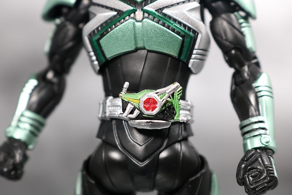 S.H.フィギュアーツ　仮面ライダーキックホッパー　真骨彫製法　レビュー