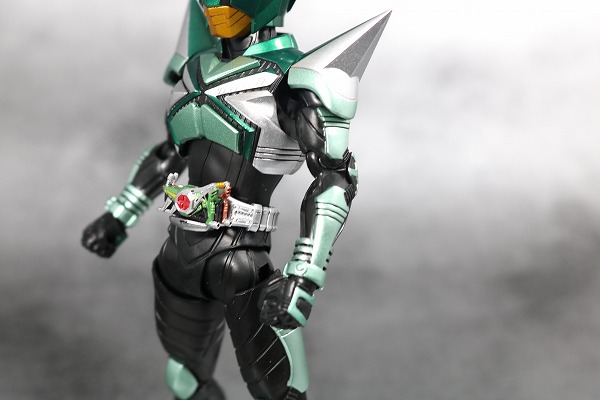 S.H.フィギュアーツ　仮面ライダーキックホッパー　真骨彫製法　レビュー