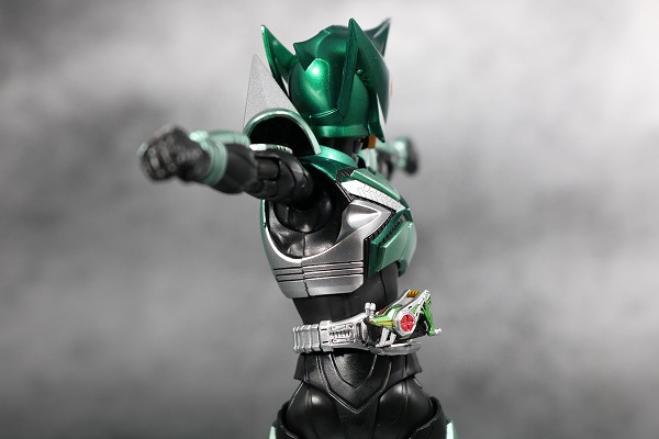 S.H.フィギュアーツ　仮面ライダーキックホッパー　真骨彫製法　レビュー