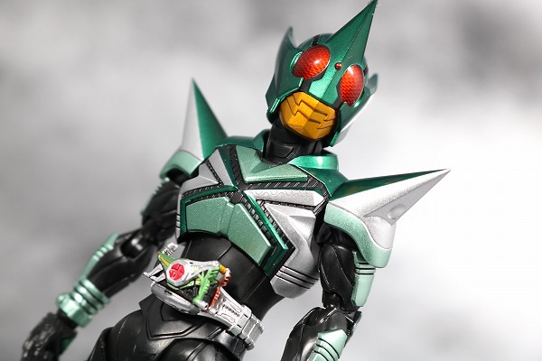 S.H.フィギュアーツ　仮面ライダーキックホッパー　真骨彫製法　レビュー 