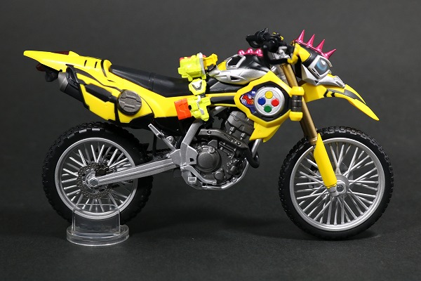 S.H.フィギュアーツ　仮面ライダーレーザー　バイクゲーマー　レベル2　レビュー