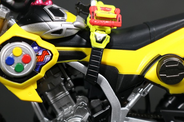 S.H.フィギュアーツ　仮面ライダーレーザー　バイクゲーマー　レベル2　レビュー