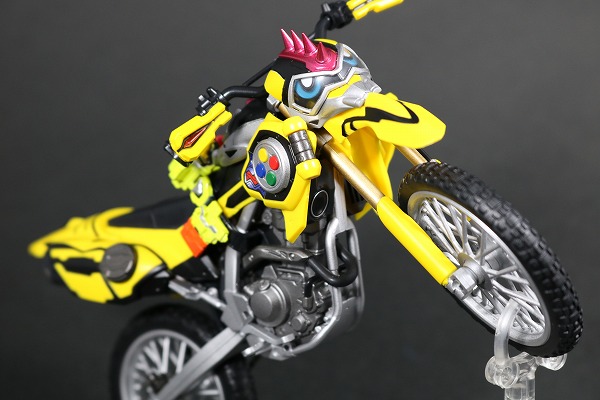 S.H.フィギュアーツ　仮面ライダーレーザー　バイクゲーマー　レベル2　レビュー 