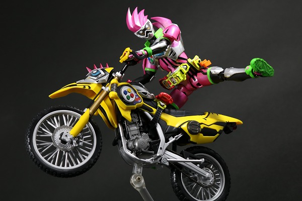 S.H.フィギュアーツ　仮面ライダーレーザー　バイクゲーマー　レベル2　レビュー 