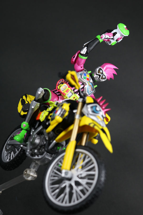 S.H.フィギュアーツ　仮面ライダーレーザー　バイクゲーマー　レベル2　レビュー 